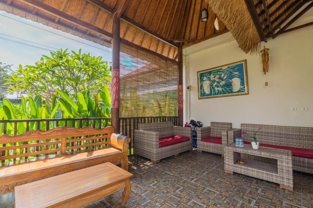 Favorit Exclusive Villa & Bungalow Batununggul Exteriör bild